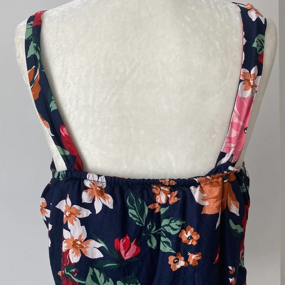 Old Navy Floral Top - Picture 6 of 7